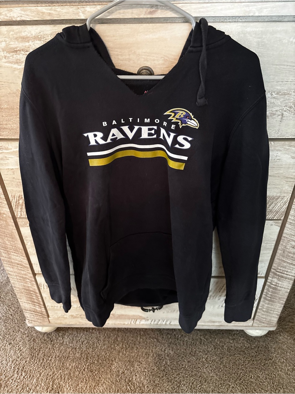Women’s Majestic Black Baltimore Ravens Pullover Hoodie with Gold Accent